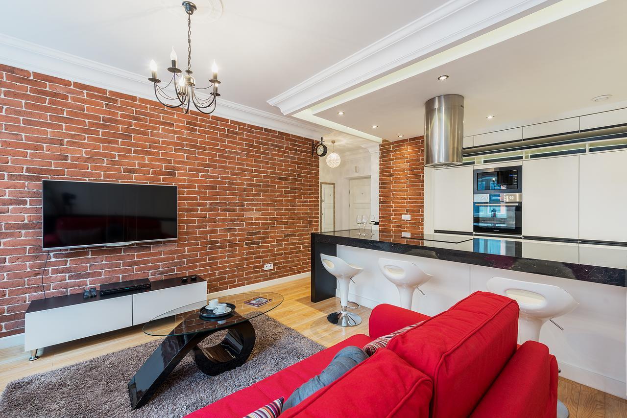 P&O Serviced Apartments Swietojanska Варшава Екстер'єр фото
